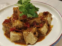 -霄汉牛三鲜湖北砂锅菜(万松园2店)