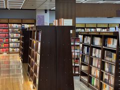 -新华书店(新街口旗舰店)