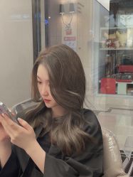 -HAIR HERE造型