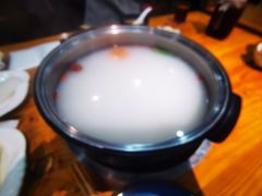 -风情丽江斑鱼火锅(孙家沟西南路80号店)