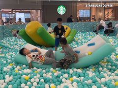 -新田360广场(上海华侨城店)