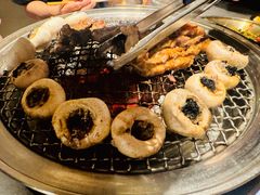 -草家酱蟹炭火烤肉店(珲春南路一店)