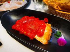-老牌坊云南鱼豆花火锅(哈西万达店)