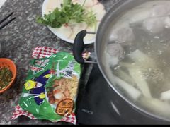 -山珍鲜牛肉火锅本地老字号(汕中老店)