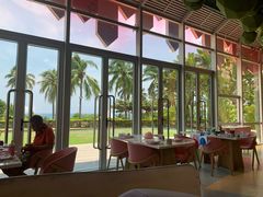 -水桶王国主题餐厅·聚会·生日派对·亲子活动·家庭套餐(亚龙湾希尔顿店)