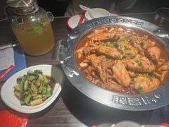 -胖哥俩肉蟹煲(华贸店)