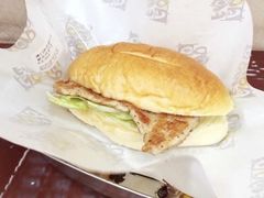 -L猪扒包(天河购书中心店)