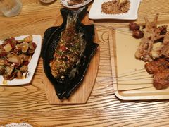 铁板鲫鱼-鸽子窝专业烧烤店(南市场店)