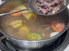 -犇鼎牛潮汕牛肉火锅(新辰里学清路店)