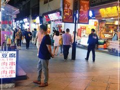 -南门头上美食街