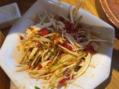 -隔壁老王·家常云南菜(花巷店)