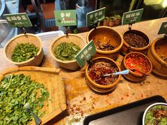 -云阿蛮云南生烫牛肉米线(奉贤路店)