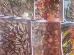 -尚品海鲜肥牛自助火锅(湖明店)