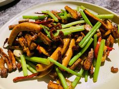 客家小炒-鹿港小镇(霄云店)