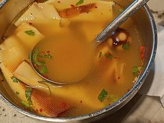 -破瓦寒窑·地摊烤羊排