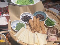 -鸽舞笙平金牌烧鸽子·融合菜(鲁谷店)