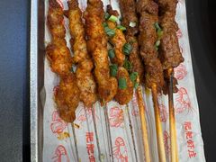 -肥肥虾庄·金牌油焖大虾(汉口城市广场店)