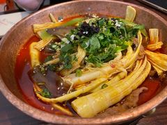 -成都你六姐·牛肉冒菜(城市集市合生汇店)