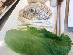 -海上明月海鲜火锅 鲜切牛肉