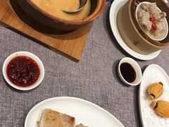 浓虾汤泡饭-香港百合居(LCM置汇旭辉广场店)