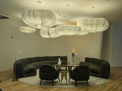 -涨巢·潮玩水疗局