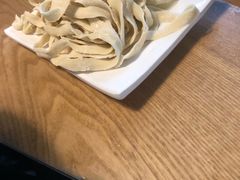 -陆记牛庄·碳锅龙虾烧烤(爱上花园店)