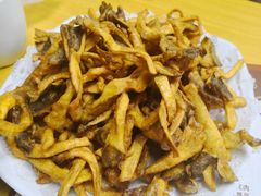 干炸鲜蘑-屋里家延边朝鲜族冷面(南园店)