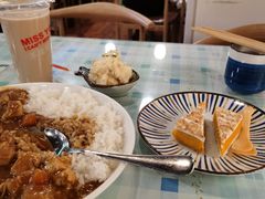 -顶屋咖喱(街道口总店)
