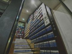 -新华书店(新街口旗舰店)