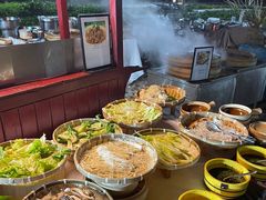 -亚龙湾希尔顿自助餐厅·海鲜·烧烤·沙滩BBQ·现场乐队
