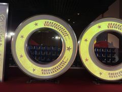 -金石蜡像馆