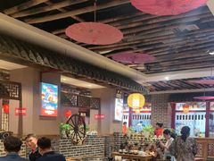 -辣莊重庆老火锅(威海高铁站韩乐坊店)