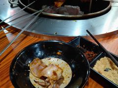 -炭虎子水浒烤肉(梦时代店)