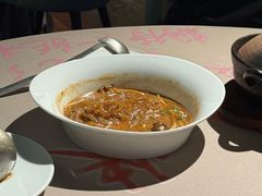 沙蒜烧豆面-荣轩(新荣记环球金融中心店)