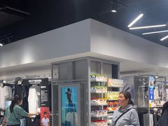 -迪卡侬(环球港店)