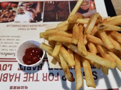 -The Habit Burger Grill 哈比特汉堡(复兴soho店)