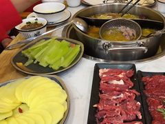 -田村·酸汤鲜牦牛肉火锅(布达拉宫广场店)