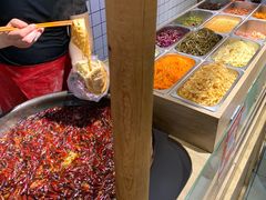 自助取餐区-三兄弟高炉烧饼