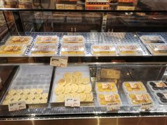 -黄远堂凤梨酥·伴手礼(中山路六店)