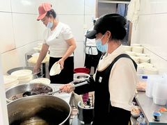 -文山荷鲜居(翠湖店)
