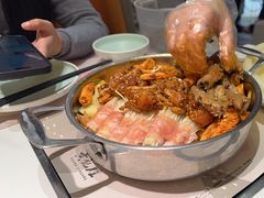 -黄记煌三汁焖锅(新佳丽江汉路店)