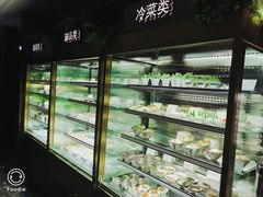 -半岛翡丽海鲜自助餐厅(观风亭店)
