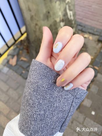 做完以后，果然很显白！十分满意！