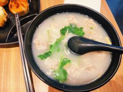 精肉小馄饨-小杨生煎(香港名都店)