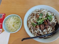 -李先生牛肉面大王(莱芜信誉楼店)
