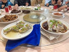 -小胡子农家菜馆