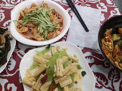 -秦香陕西食府(华贸天地店)