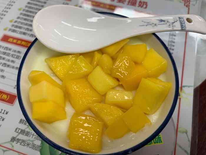 兰芳园榴莲糖水(东华西店)-"沿江骑了大半个小时单车来东华西路店打卡