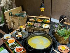 -一朵菌·野生菌探索家火锅(南亚店)
