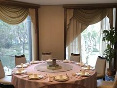 包厢-御花园·粤菜·海鲜火锅(中山公园店)